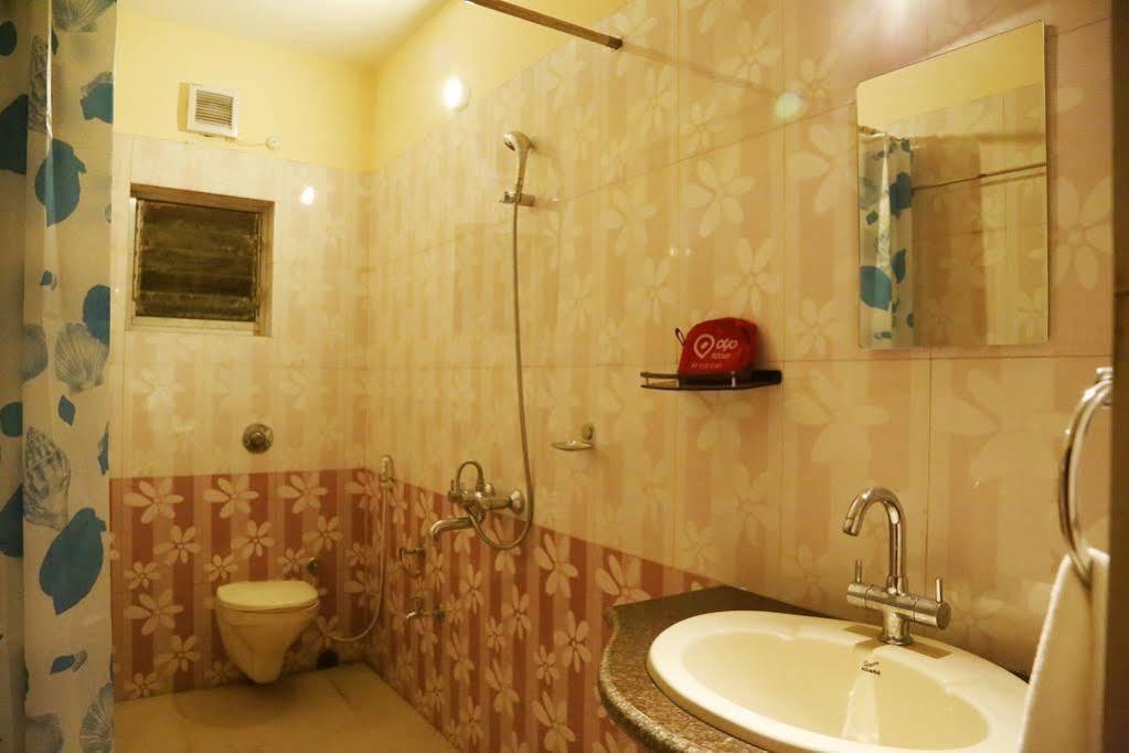 Oyo 460 Hotel Ivory Residency Калькутта Экстерьер фото