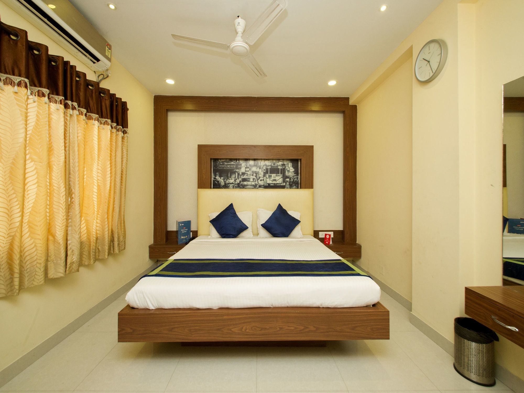 Oyo 460 Hotel Ivory Residency Калькутта Экстерьер фото